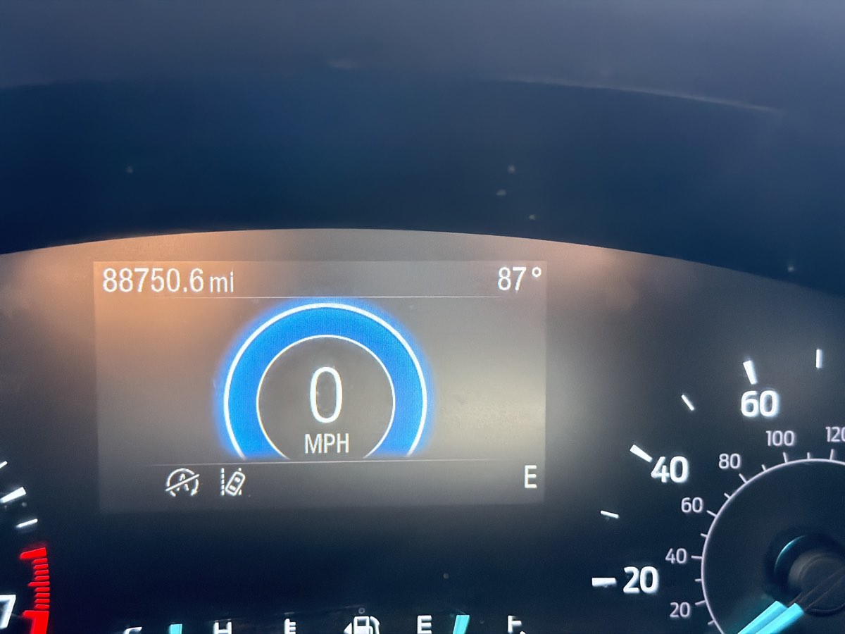 Ford Escape photo 12