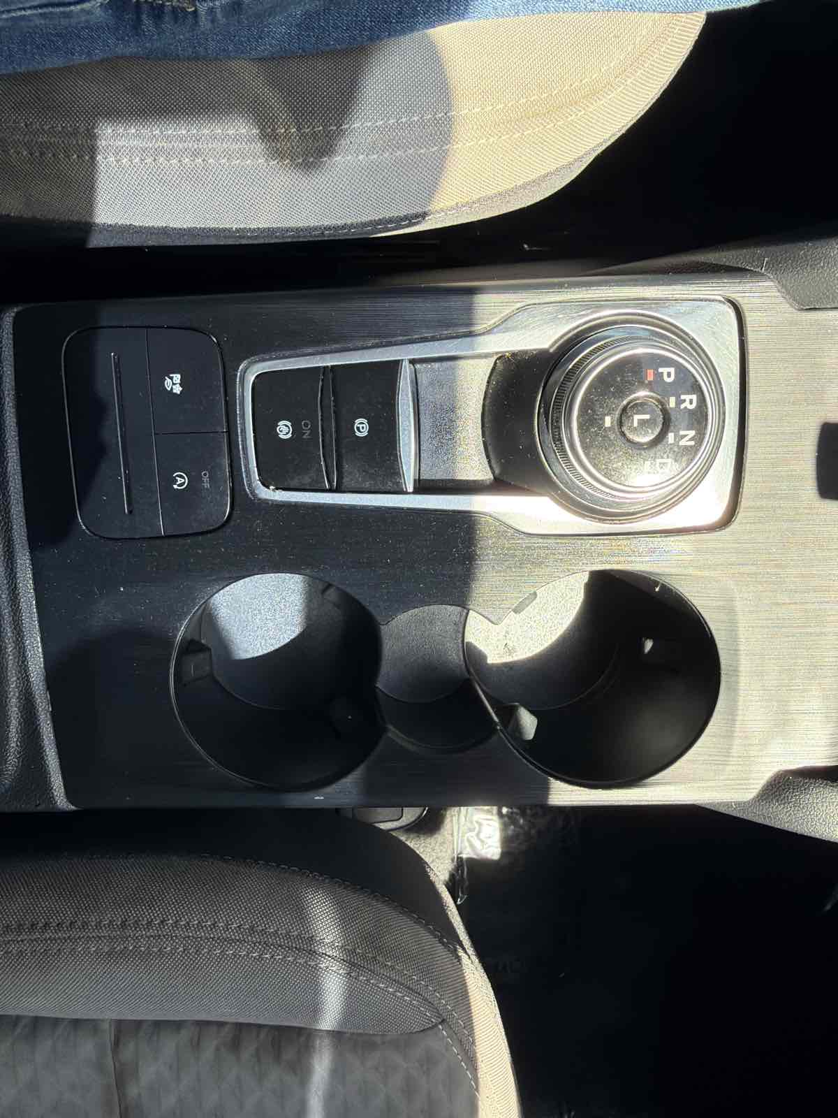 Ford Escape photo 20