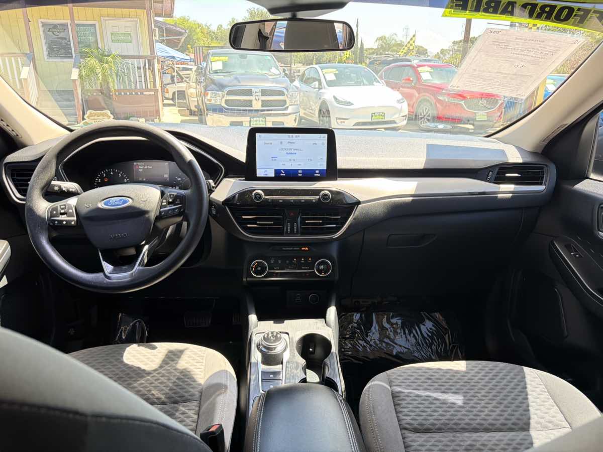 Ford Escape photo 22