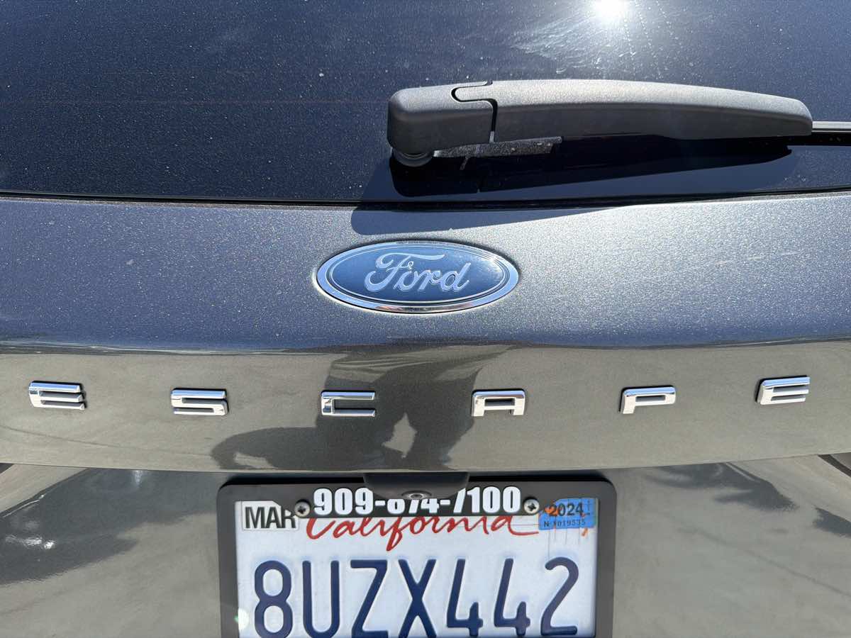 Ford Escape photo 31