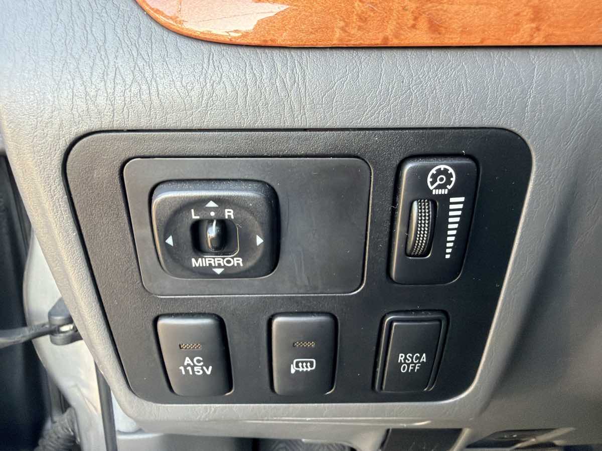 Lexus GX photo 12