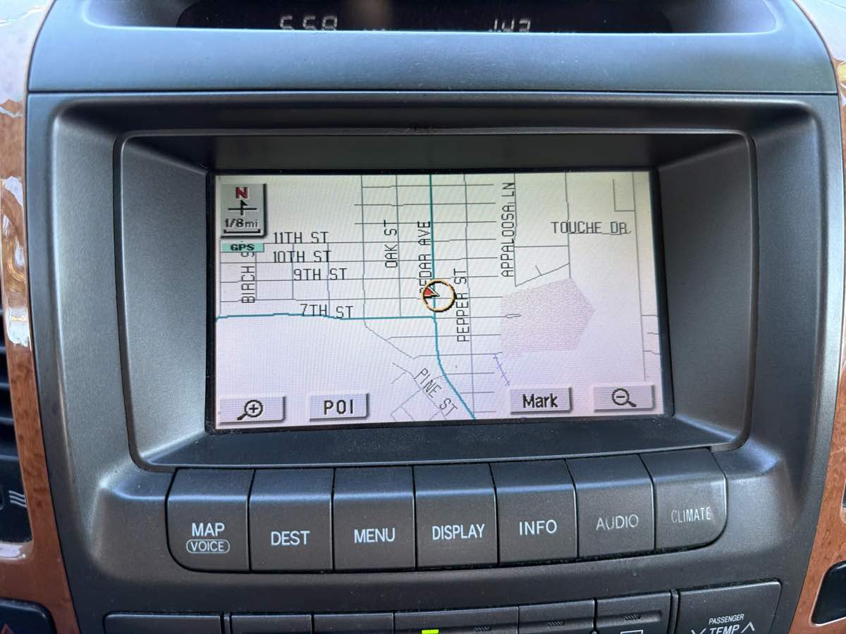 Lexus GX photo 19