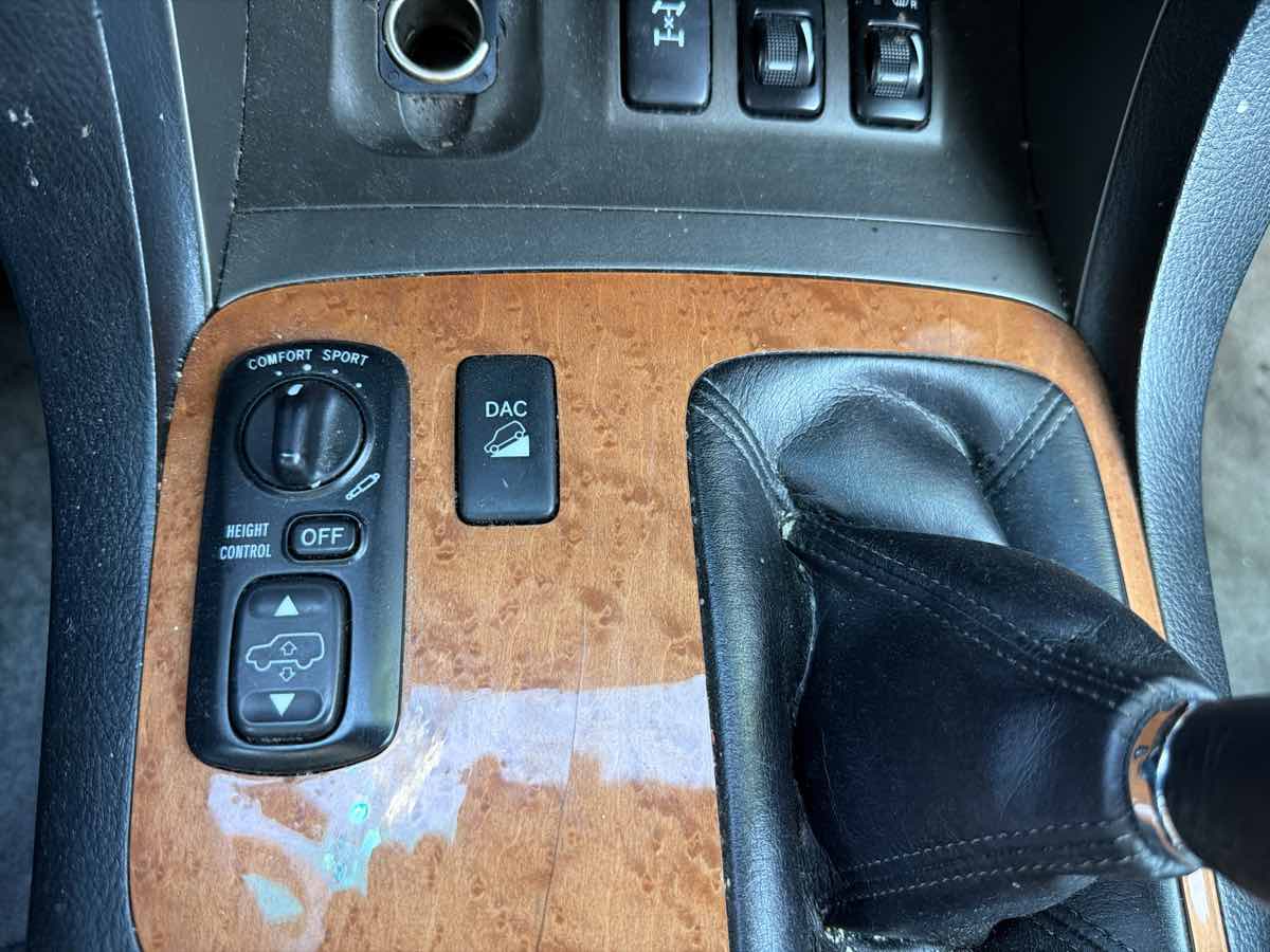 Lexus GX photo 24