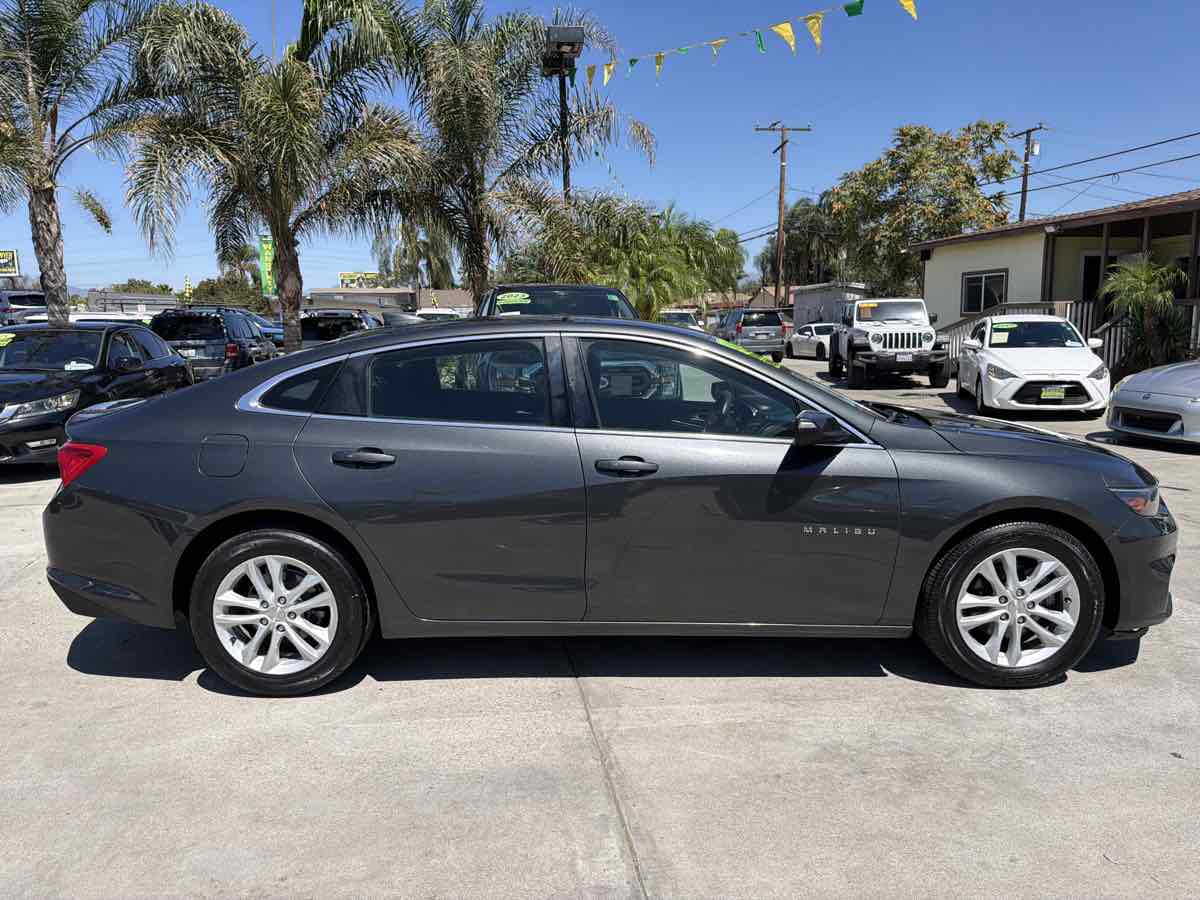 Chevrolet Malibu photo 6