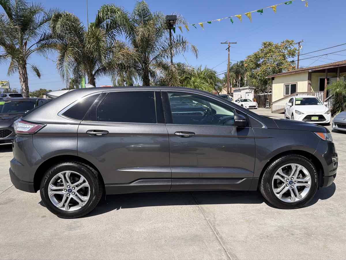 Ford Edge photo 6