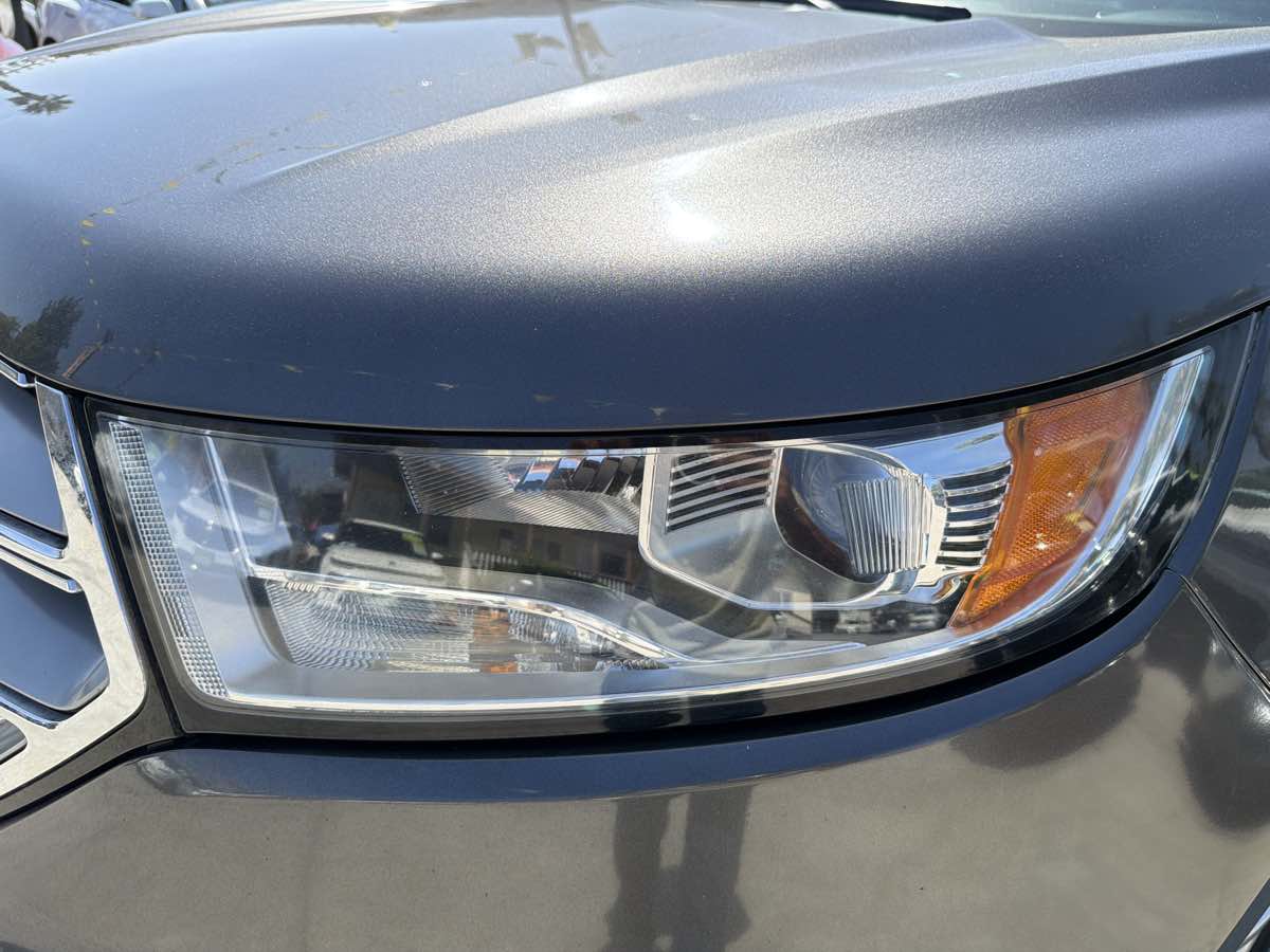 Ford Edge photo 26