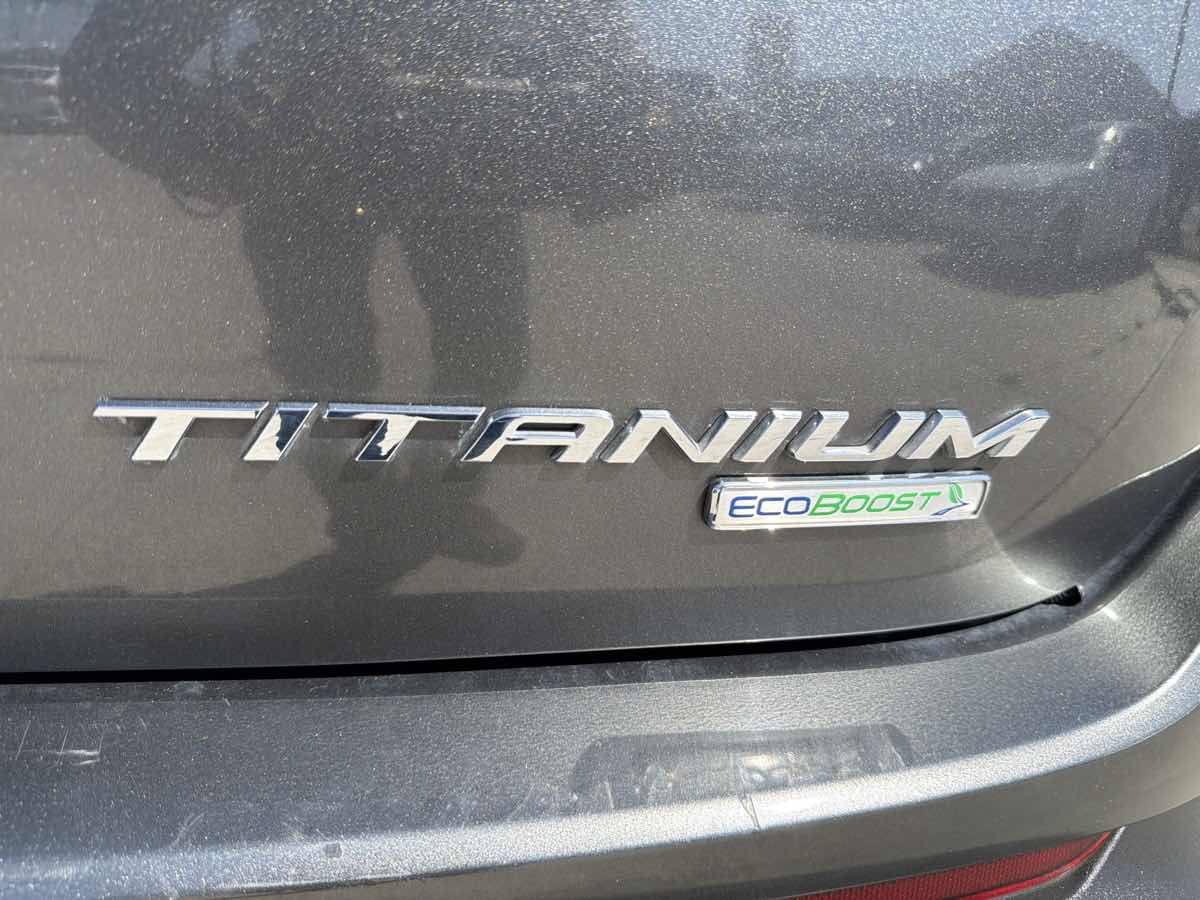 Ford Edge photo 30