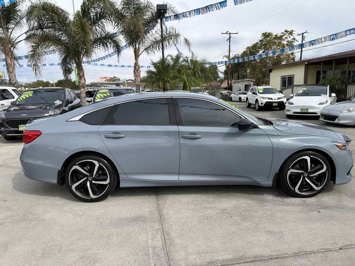 Honda Accord photo 6
