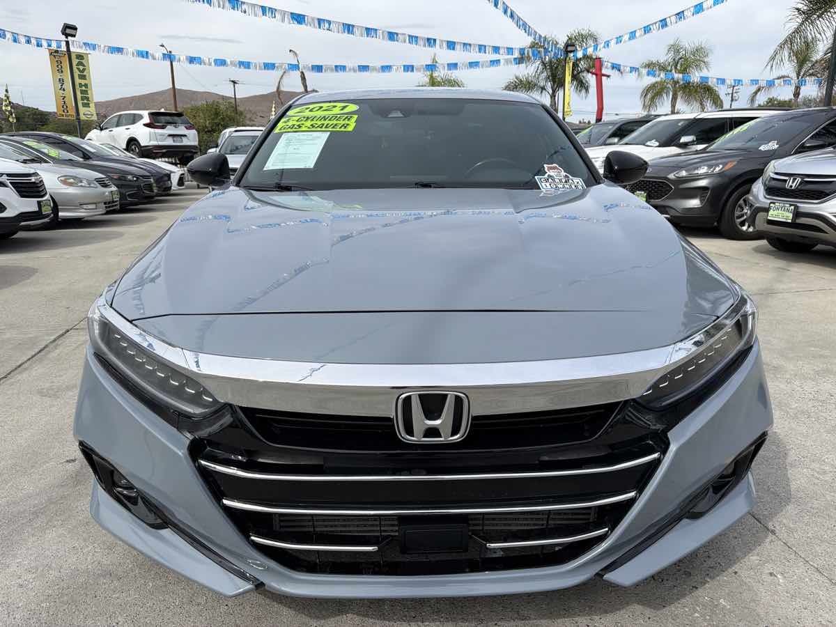 Honda Accord photo 8