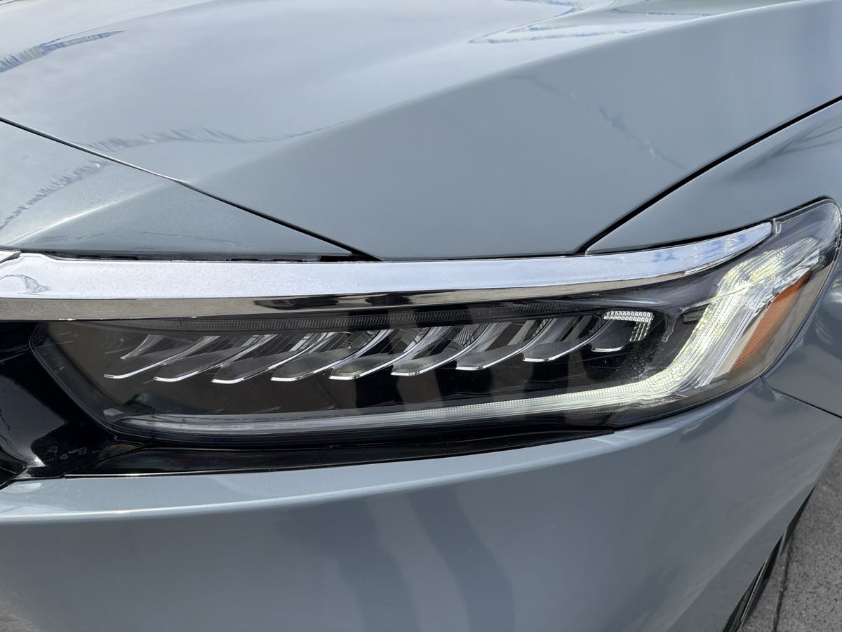 Honda Accord photo 28