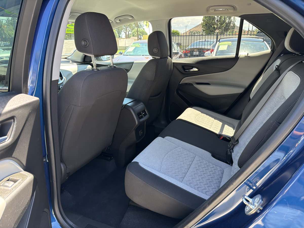 Chevrolet Equinox photo 21