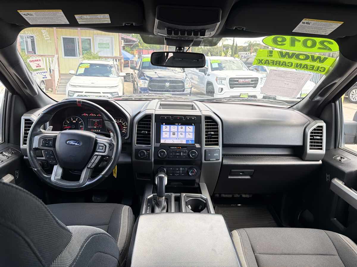 Ford F-150 photo 25