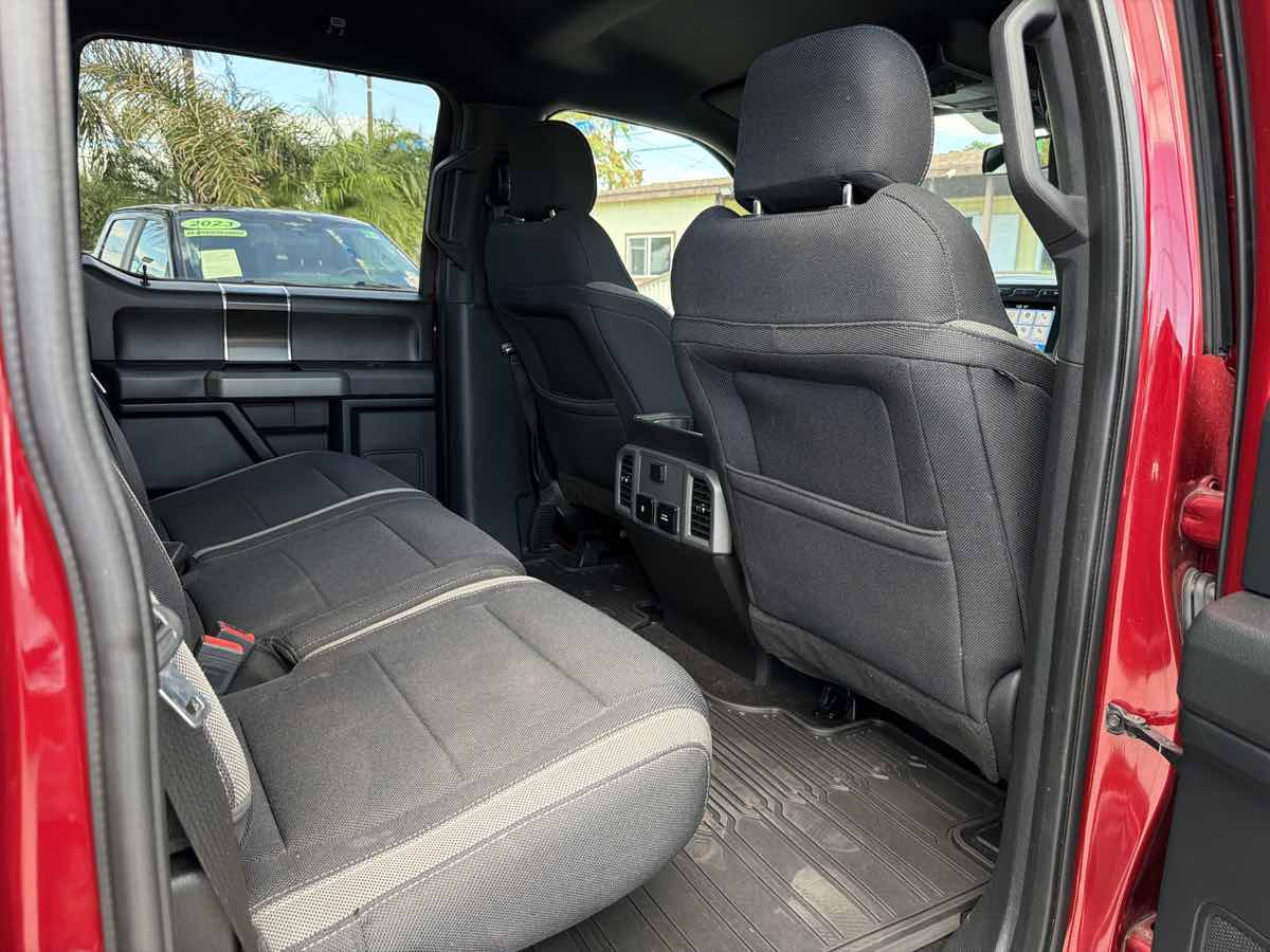 Ford F-150 photo 27