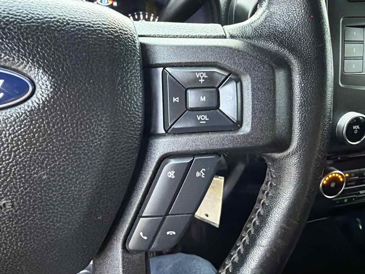 Ford Expedition photo 15