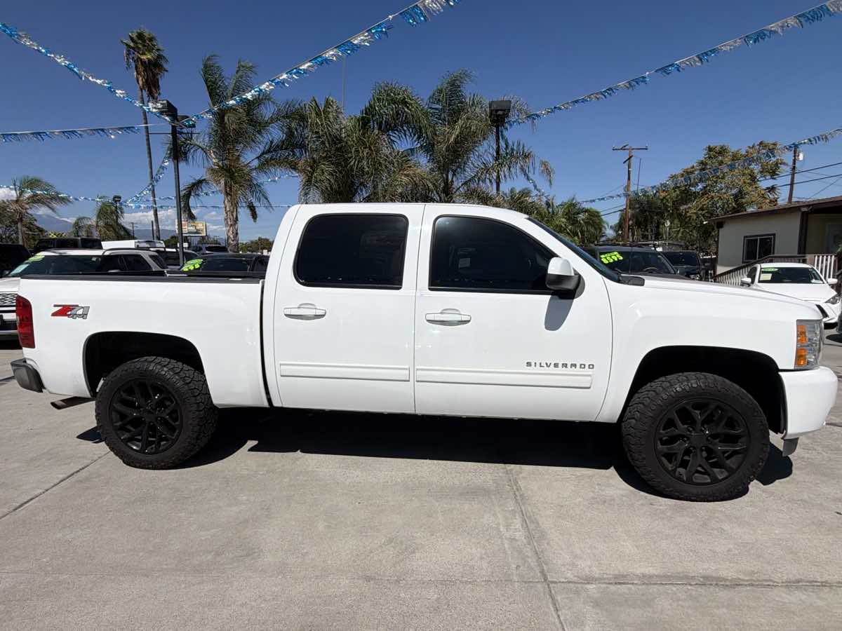 Chevrolet Silverado photo 6