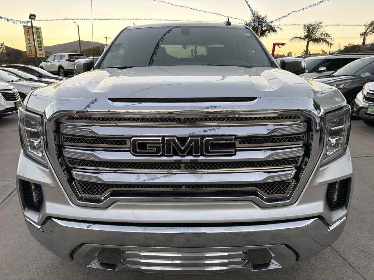 GMC Sierra photo 8