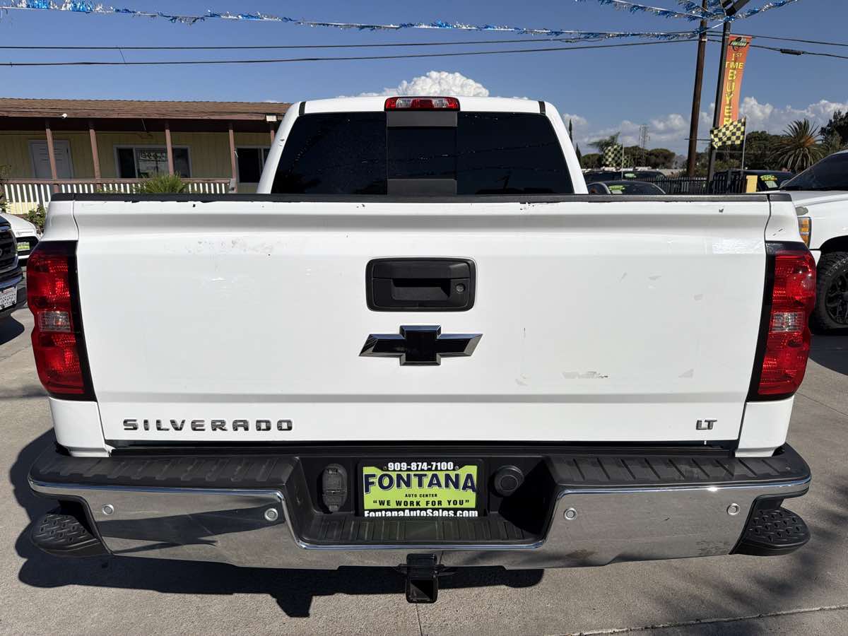 Chevrolet Silverado photo 4