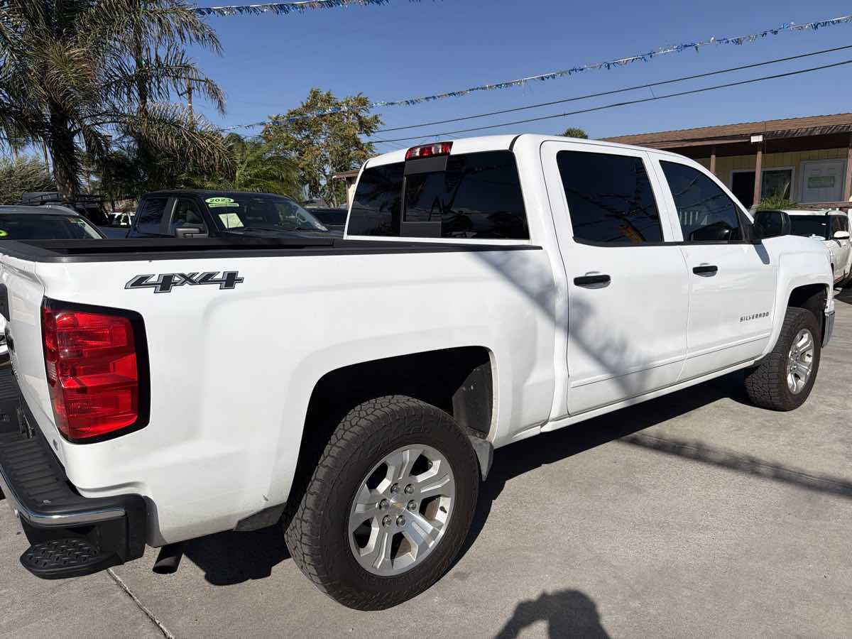 Chevrolet Silverado photo 5