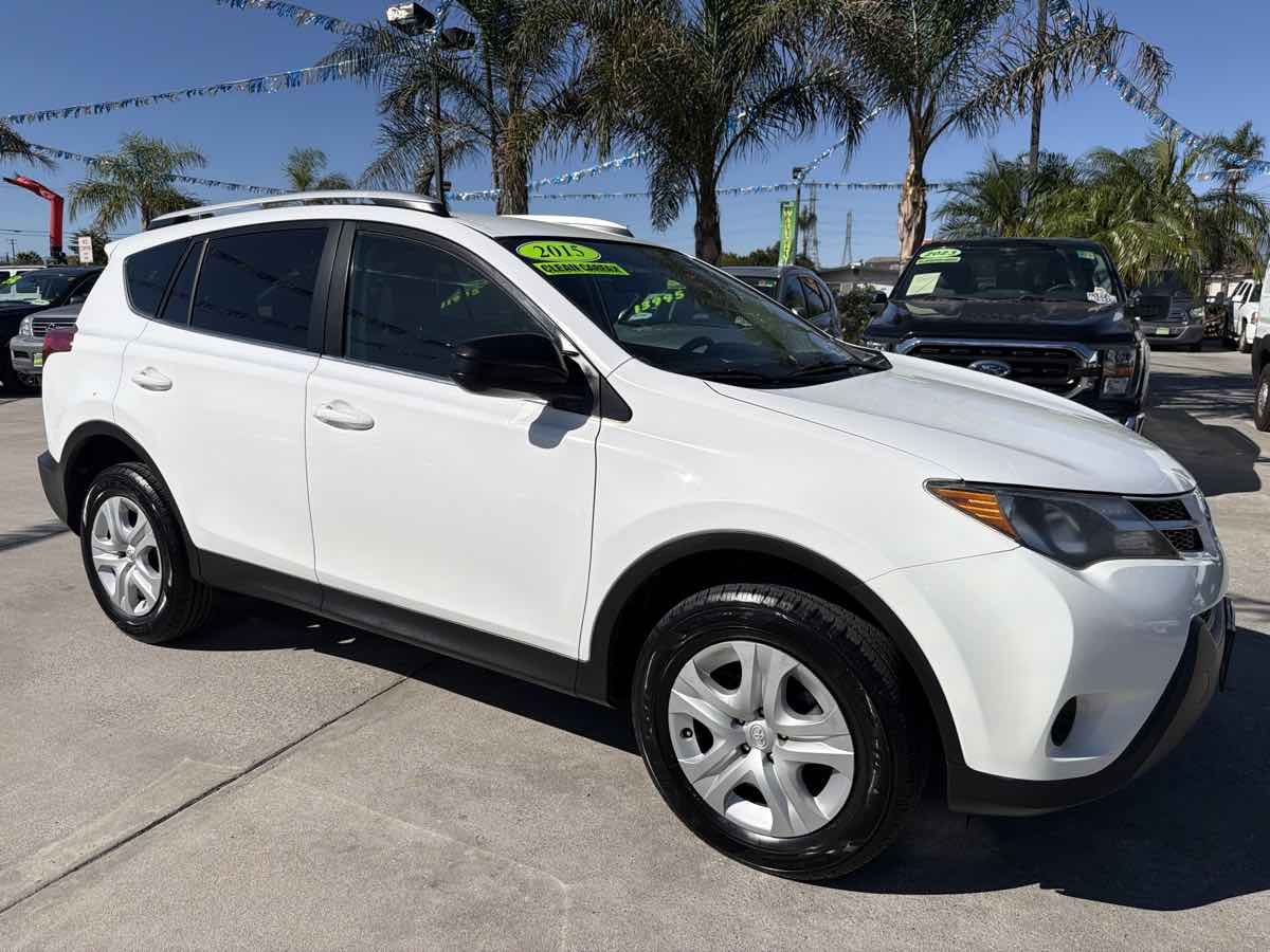 Toyota RAV4 photo 7