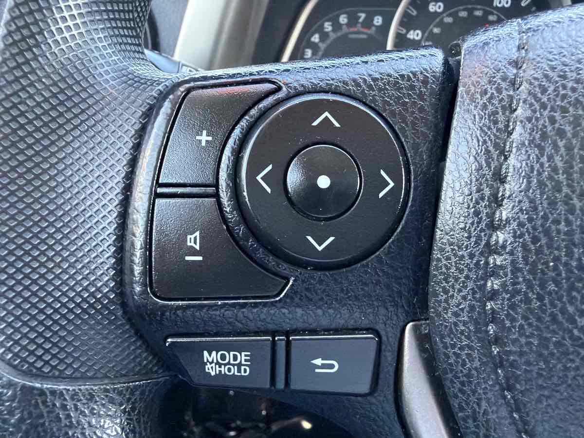 Toyota RAV4 photo 13