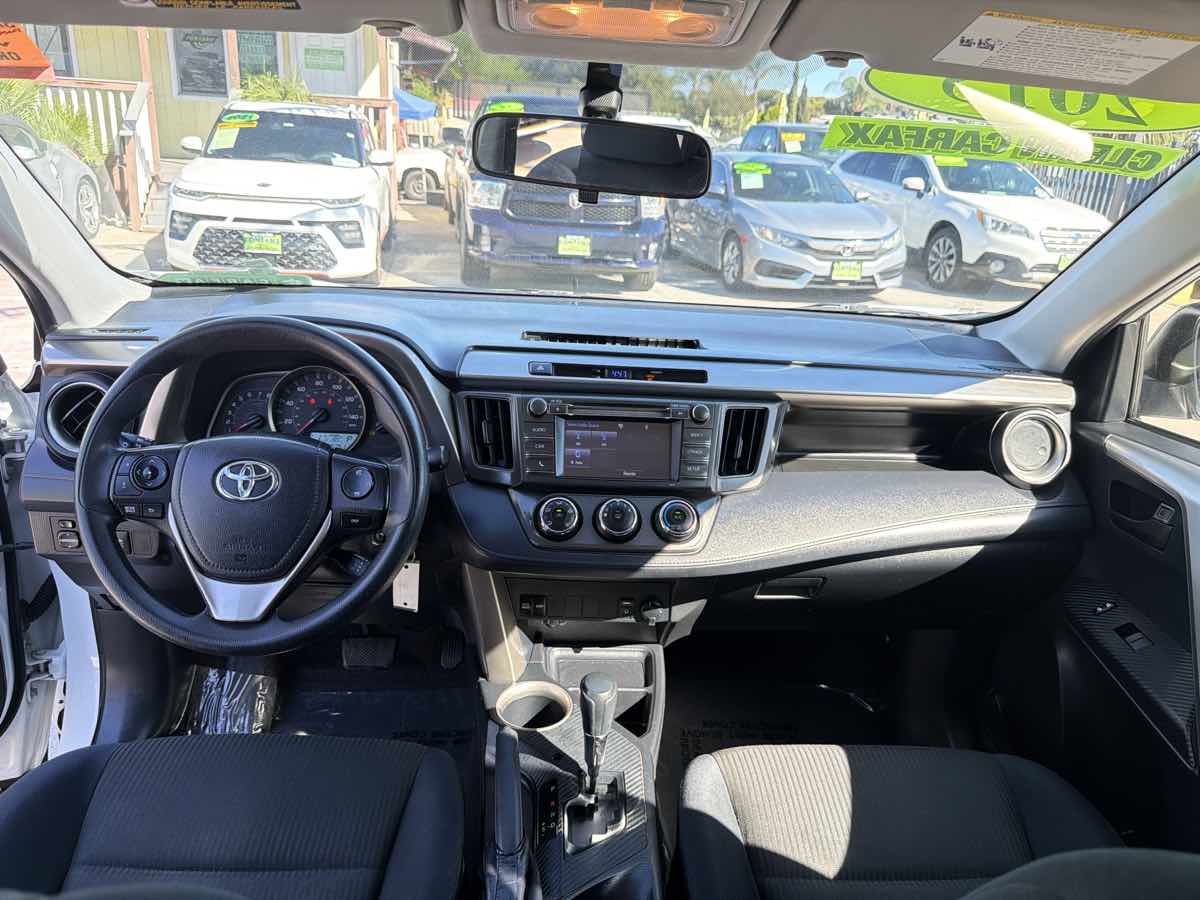 Toyota RAV4 photo 20