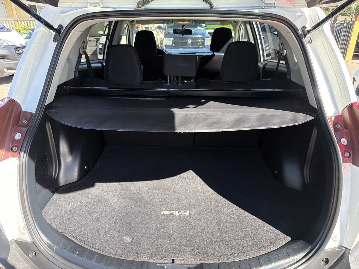 Toyota RAV4 photo 22