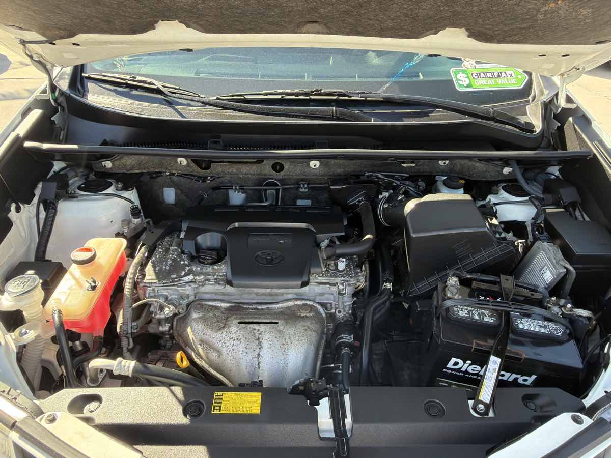 Toyota RAV4 photo 25