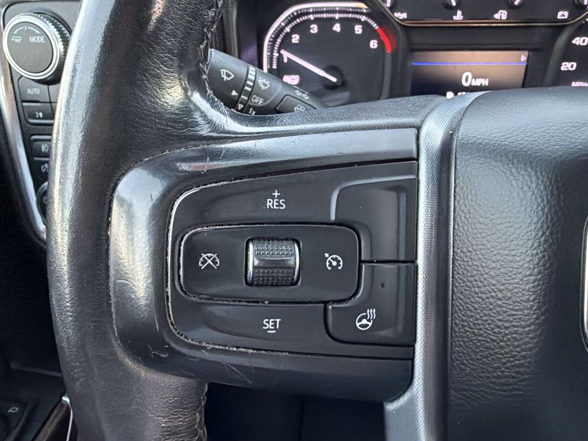 GMC Sierra photo 14