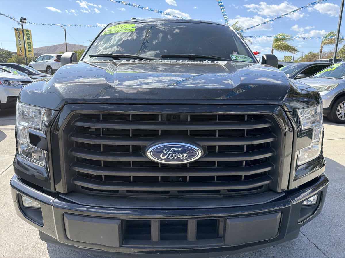 Ford F-150 photo 8