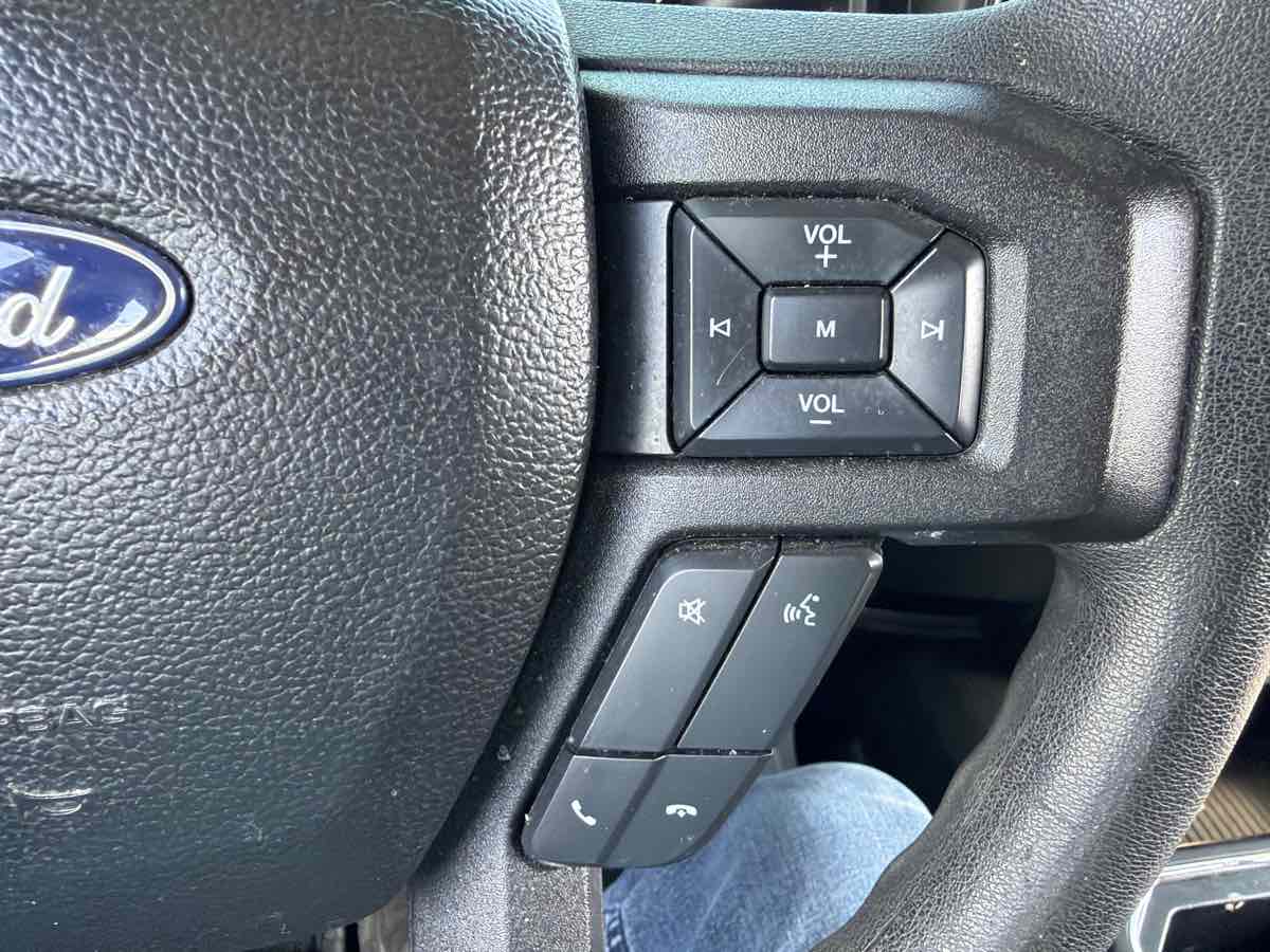 Ford F-150 photo 15