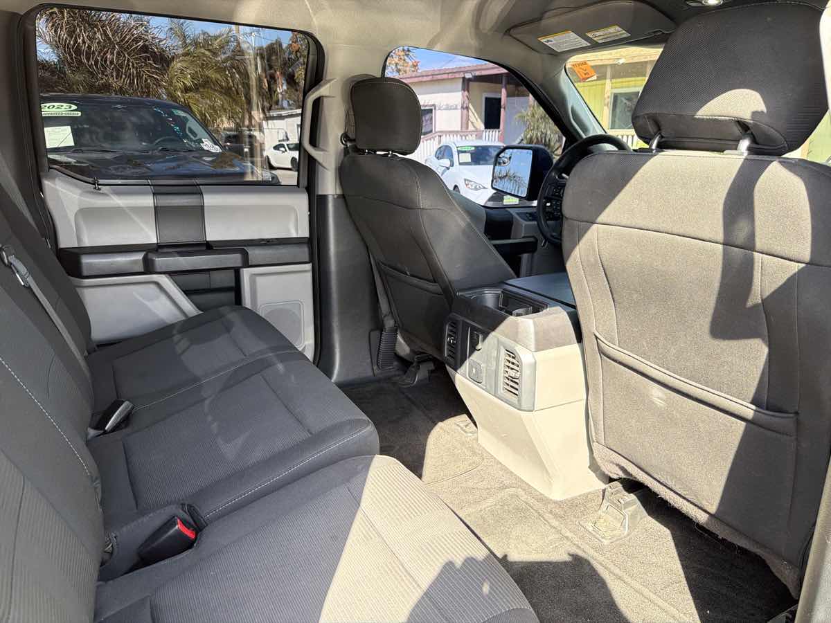 Ford F-150 photo 24