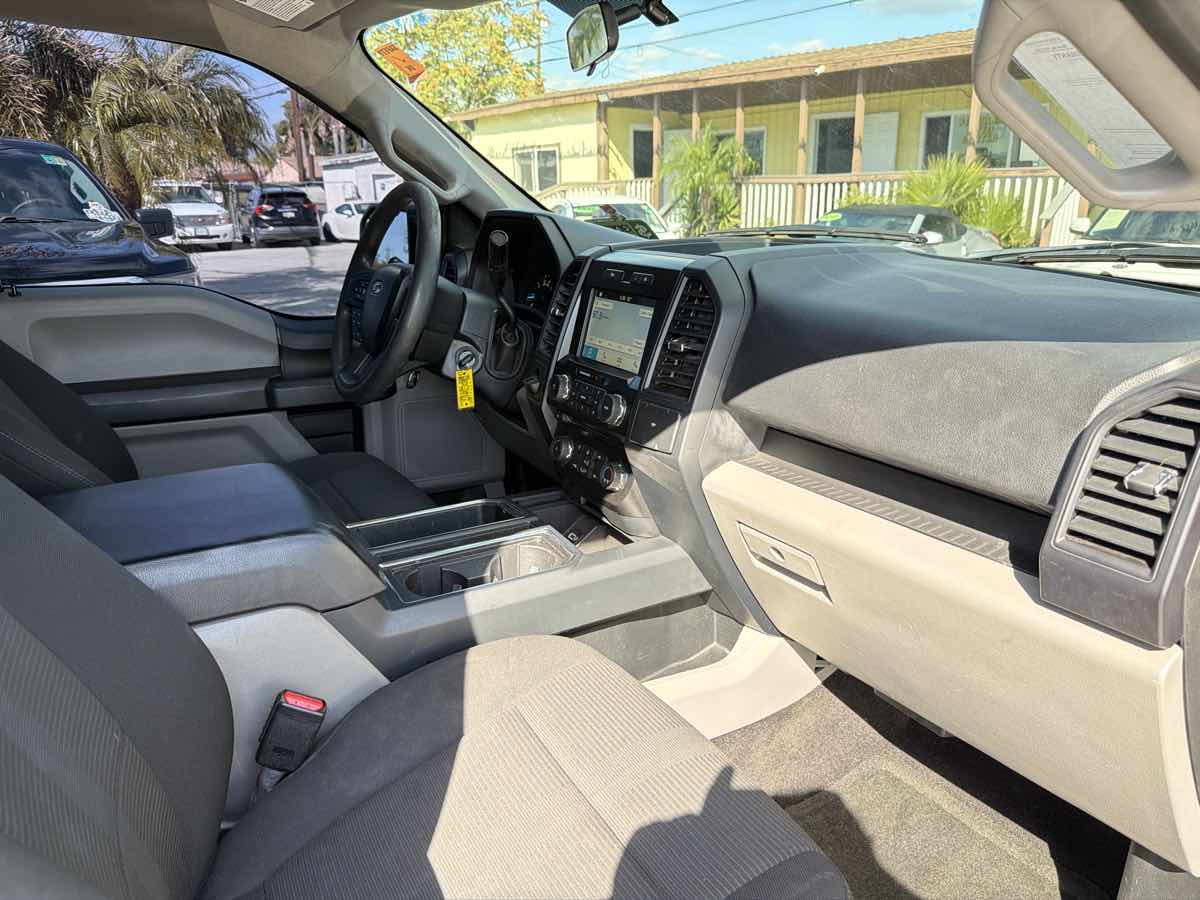Ford F-150 photo 25