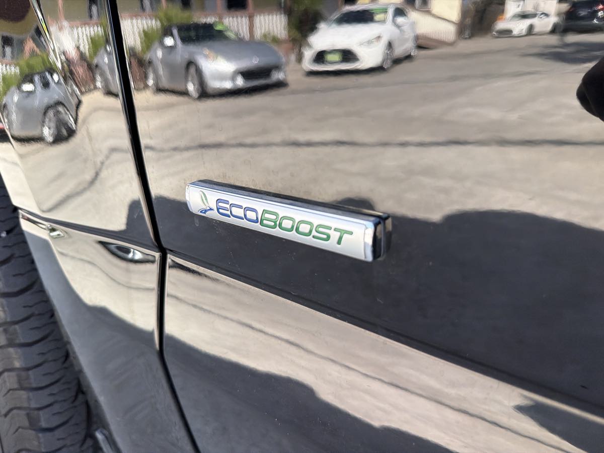 Ford F-150 photo 30