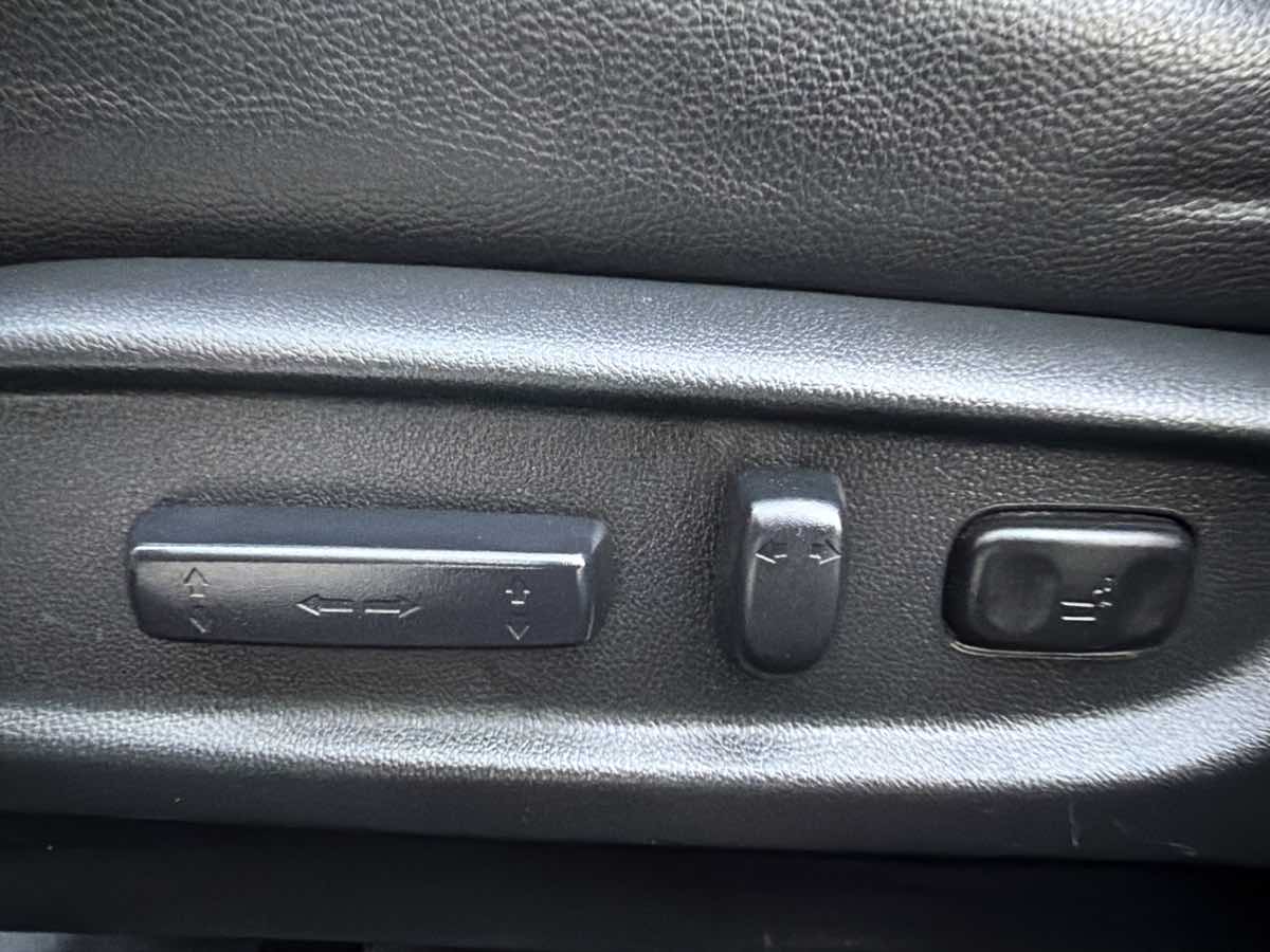 Honda Accord photo 10