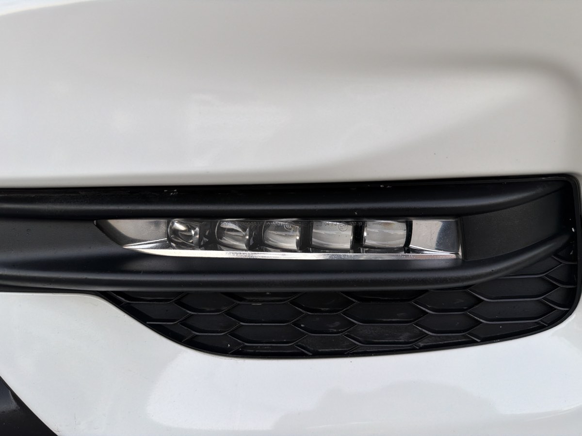 Honda Accord photo 28