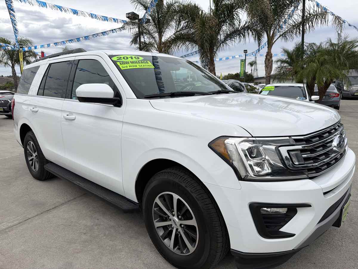 Ford Expedition photo 7
