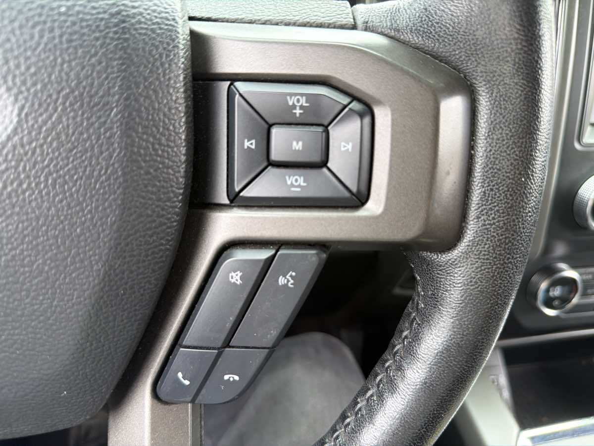 Ford Expedition photo 15