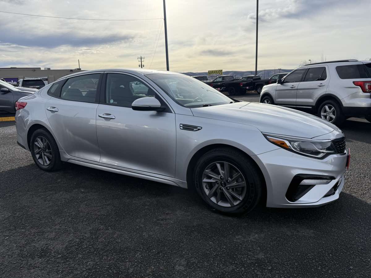 2020 Kia Optima LX