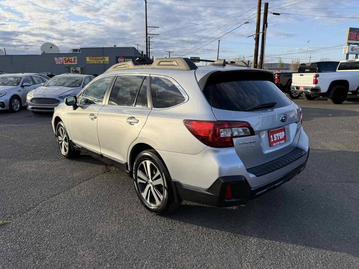 2018 Subaru Outback Limited - Photo 5