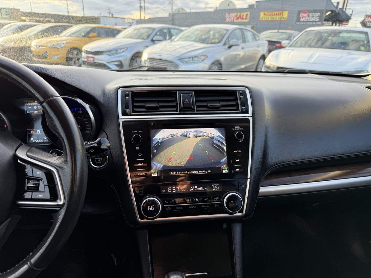 2018 Subaru Outback Limited - Photo 8
