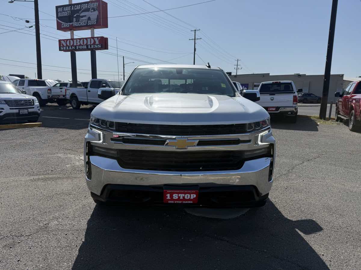 2022 Chevrolet Silverado 1500 Limited LT - Photo 2