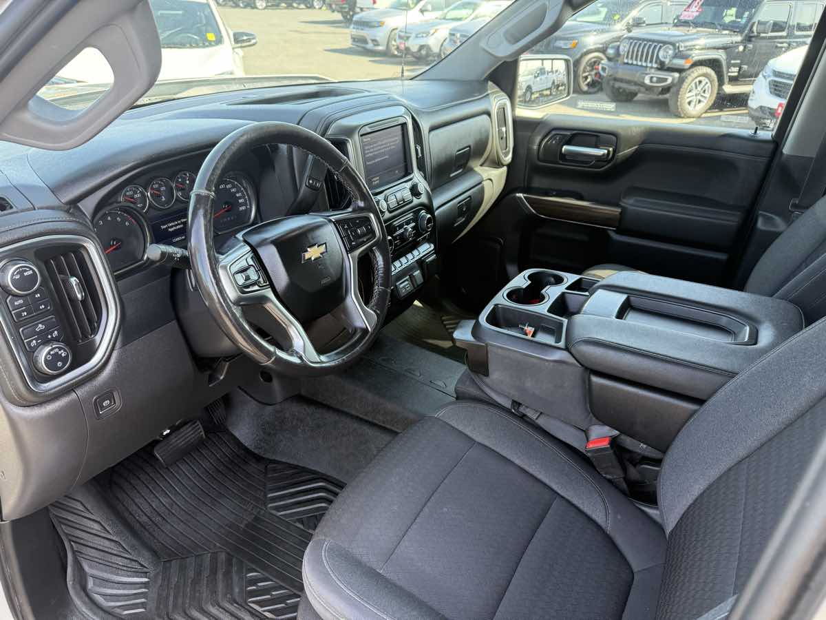 2022 Chevrolet Silverado 1500 Limited LT - Photo 9