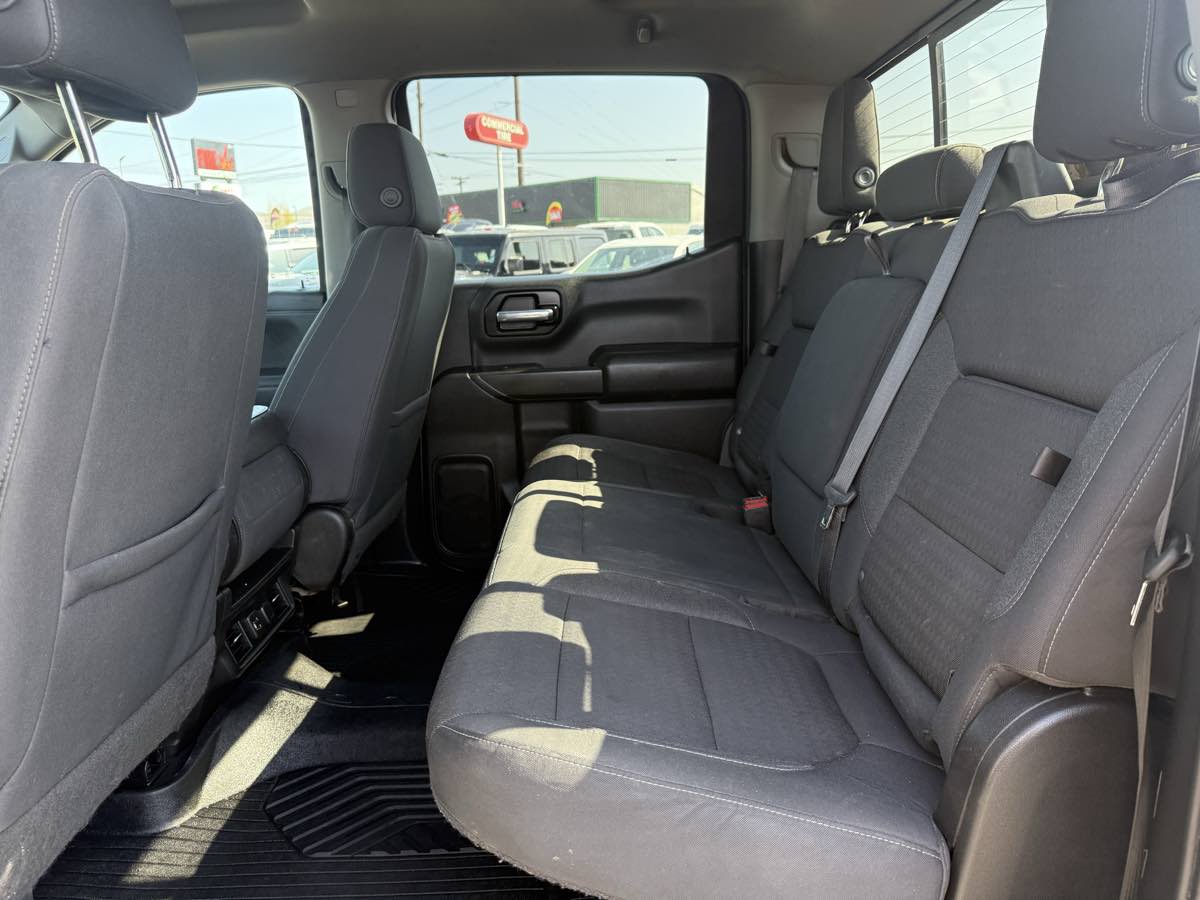 2022 Chevrolet Silverado 1500 Limited LT - Photo 12