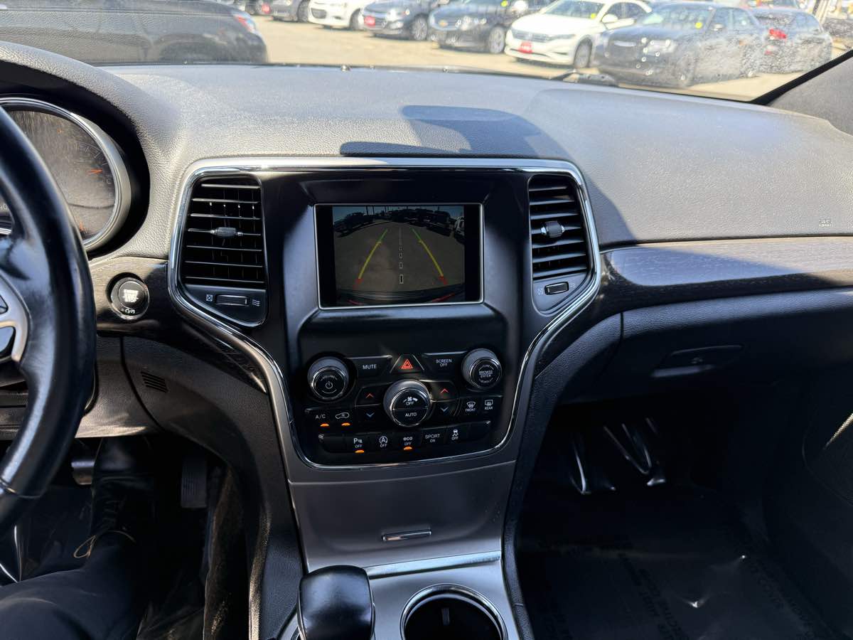 2018 Jeep Grand Cherokee Laredo - Photo 8