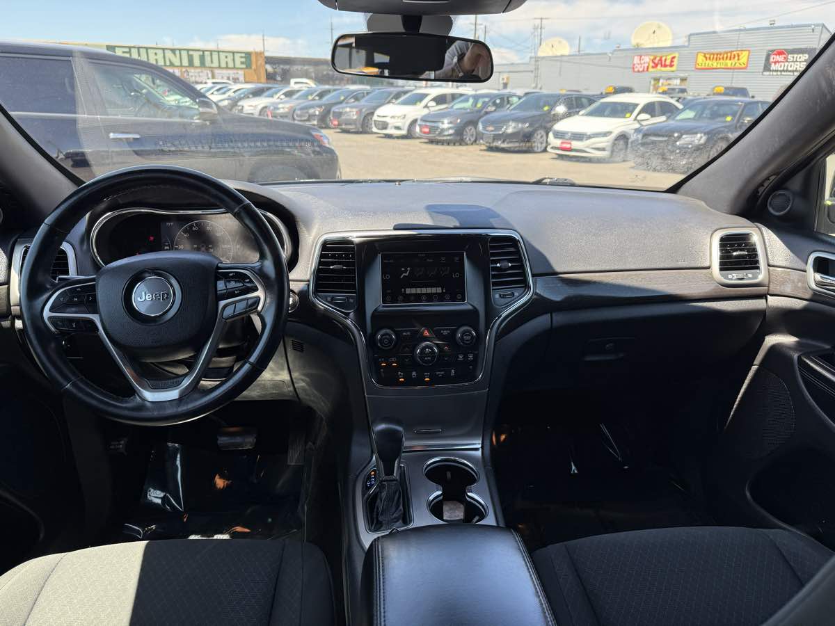 2018 Jeep Grand Cherokee Laredo - Photo 11