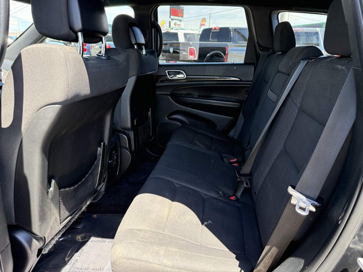 2018 Jeep Grand Cherokee Laredo - Photo 12