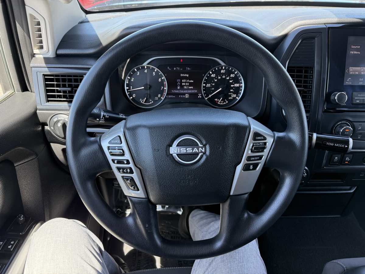2023 Nissan Titan SV - Photo 7