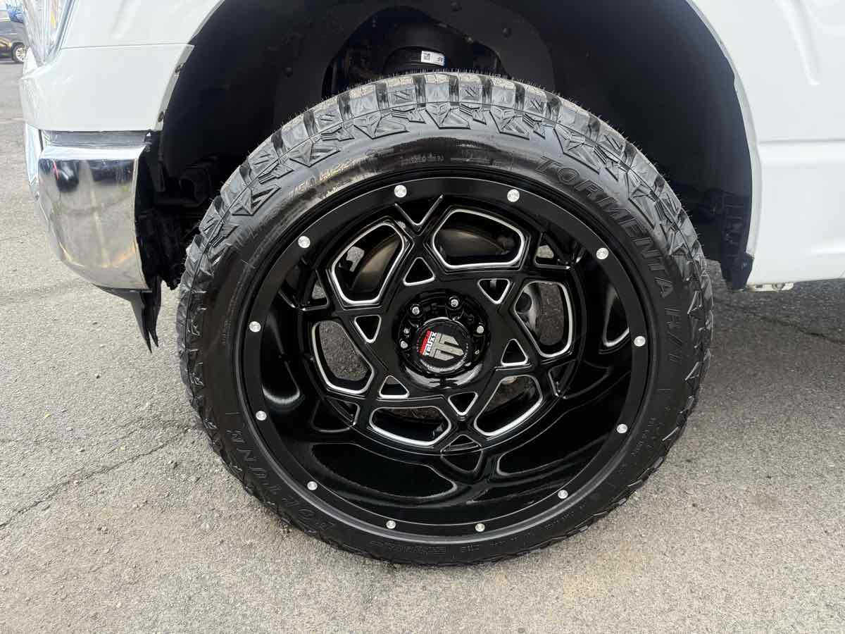 2022 Ford F-150 XLT - Photo 7
