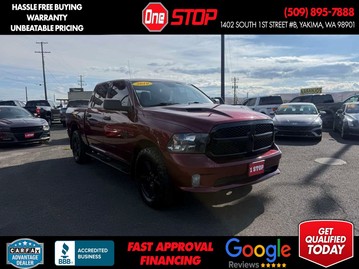 2019 RAM 1500 Classic Express Crew Cab 4x4 5'7's photo