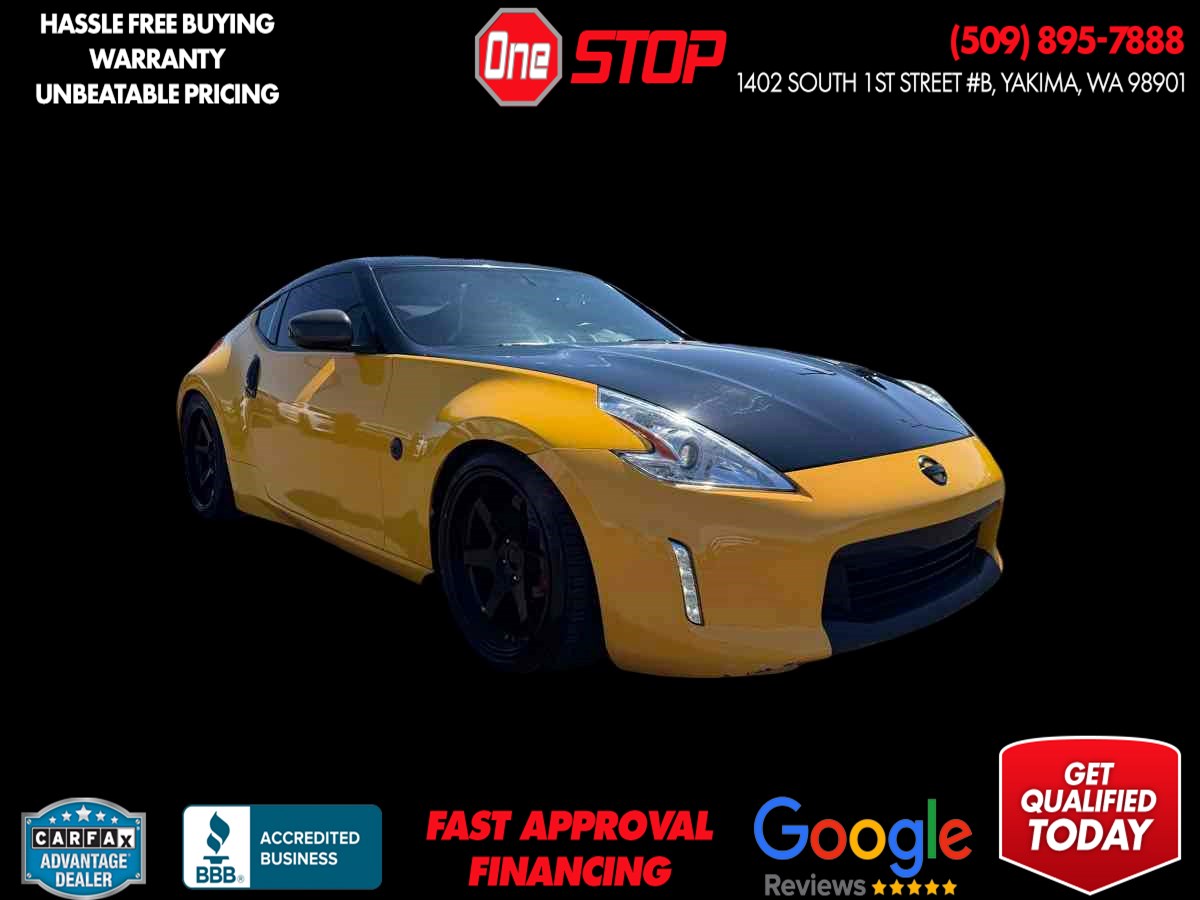 2017 Nissan 370Z Coupe Sport 6M/T's photo